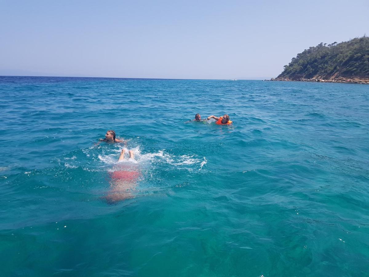 Halkidiki Rooms Nea Fokea Exterior photo